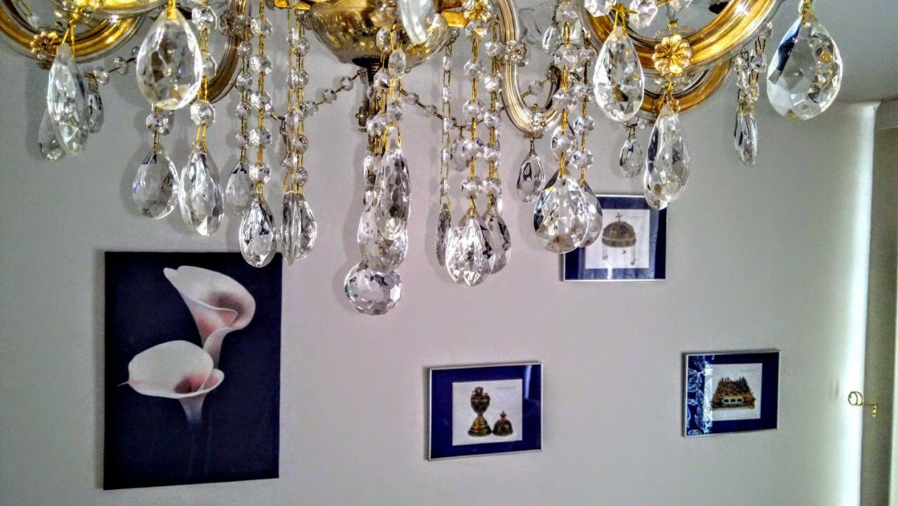 Westend Apartment Budapest Esterno foto